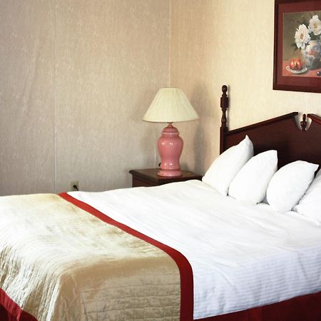 Baymont By Wyndham Jonesboro Hotell Rum bild